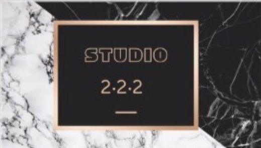 Studio 2 2 2 – obraz 1