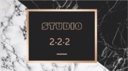 Studio 2 2 2