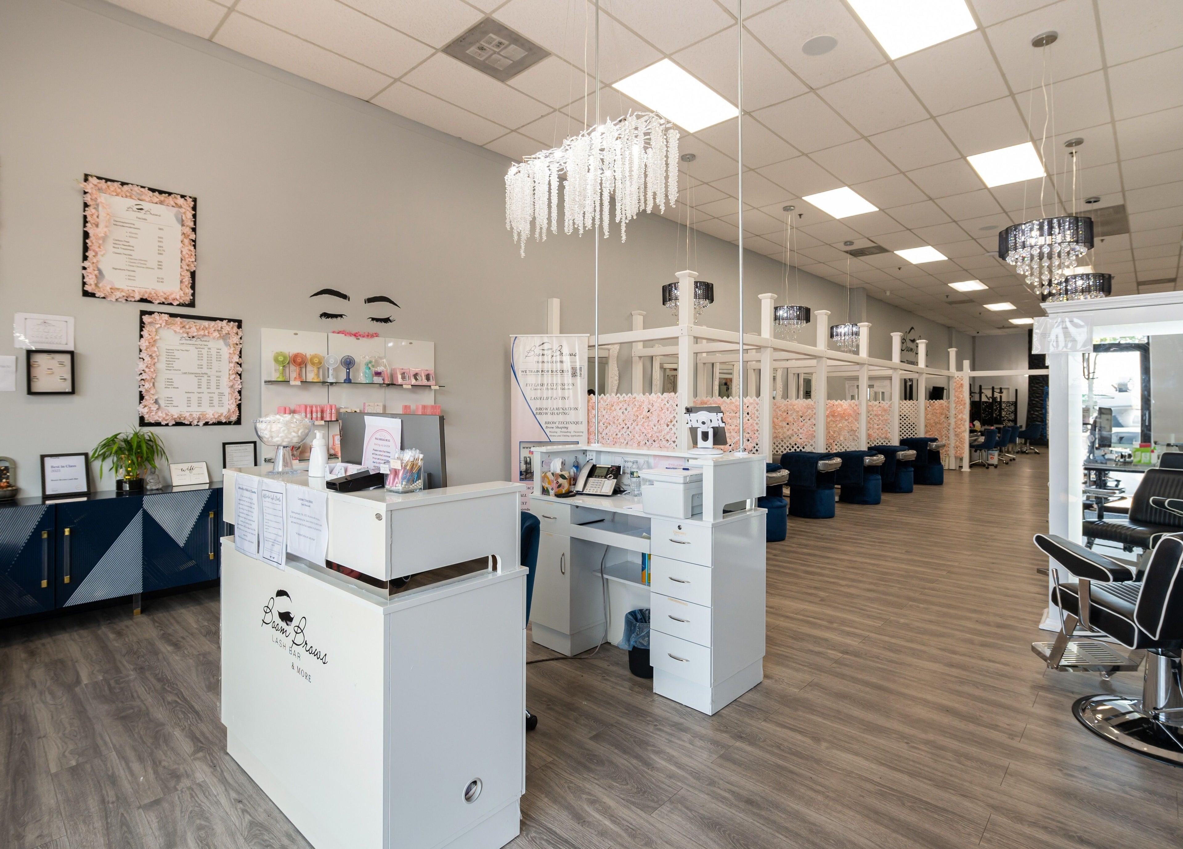 Boom Brows Lash Bar and More in Farmingdale, New York, US. Modern salon interior showcasing stylish decor and lash stations.
