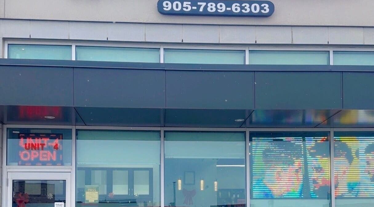 Exterior view of Gill Hair Salon, 9 Beaumaris, Brampton, showing the modern front entrance in Brampton, Ontario, CA.