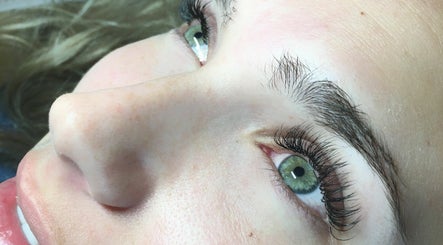 Lashes to Brows by Jackie