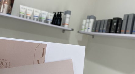 Jenna Mirco Beauté Bar