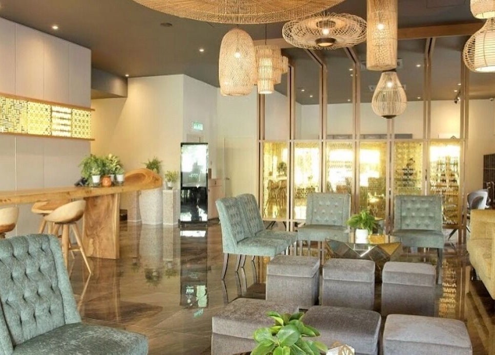 Elegant seating area at Bondahaven Spa Bangi, Bandar Puteri Bangi, Selangor, MY. Tranquil and welcoming ambiance.