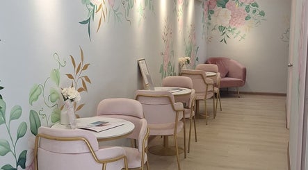 Chic seating area with floral decor at Bondahaven Medicare Ampang in Ampang, Selangor, MY.