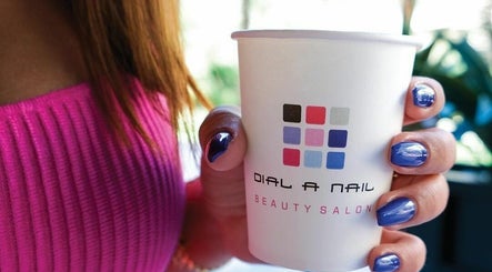 Dial A Nail - Downtown | Hair Services – obraz 2