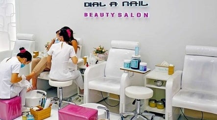 Dial A Nail - Boulevard | Hair Services – kuva 2