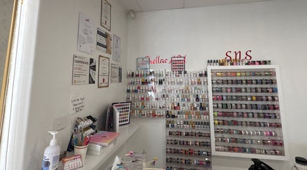 รูปภาพ Hali Nails & Beauty 2