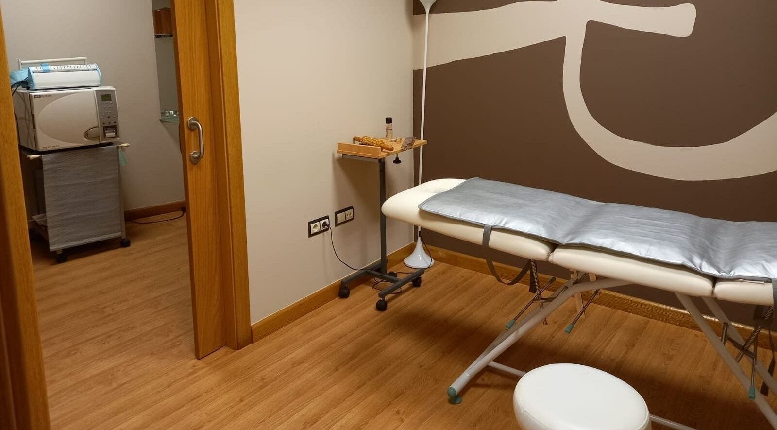 Sala de tratamiento en WCL. Wellness Clinic León, León, Castilla y León, ES. Moderno y acogedor diseño.