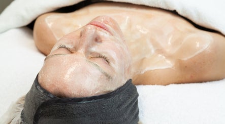 Alive Medispa image 2