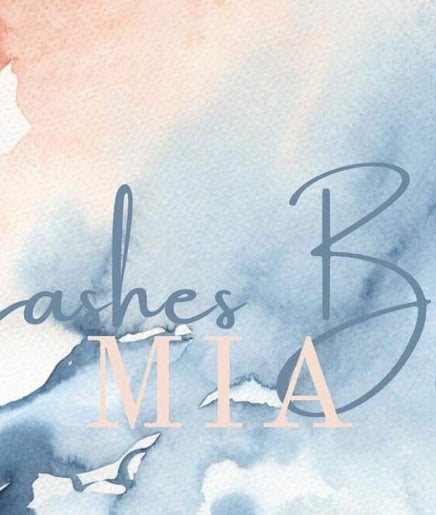 Lashes_by.mia image 2