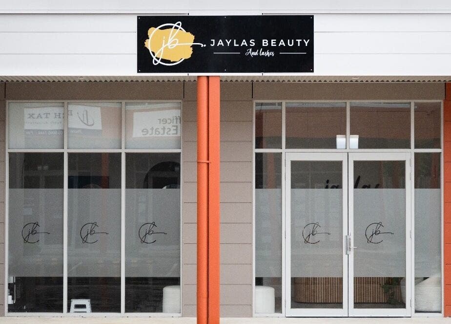 Front view of Jayla's Beauty Salon in Melbourne, Victoria, AU, featuring sleek modern design and inviting entrance.