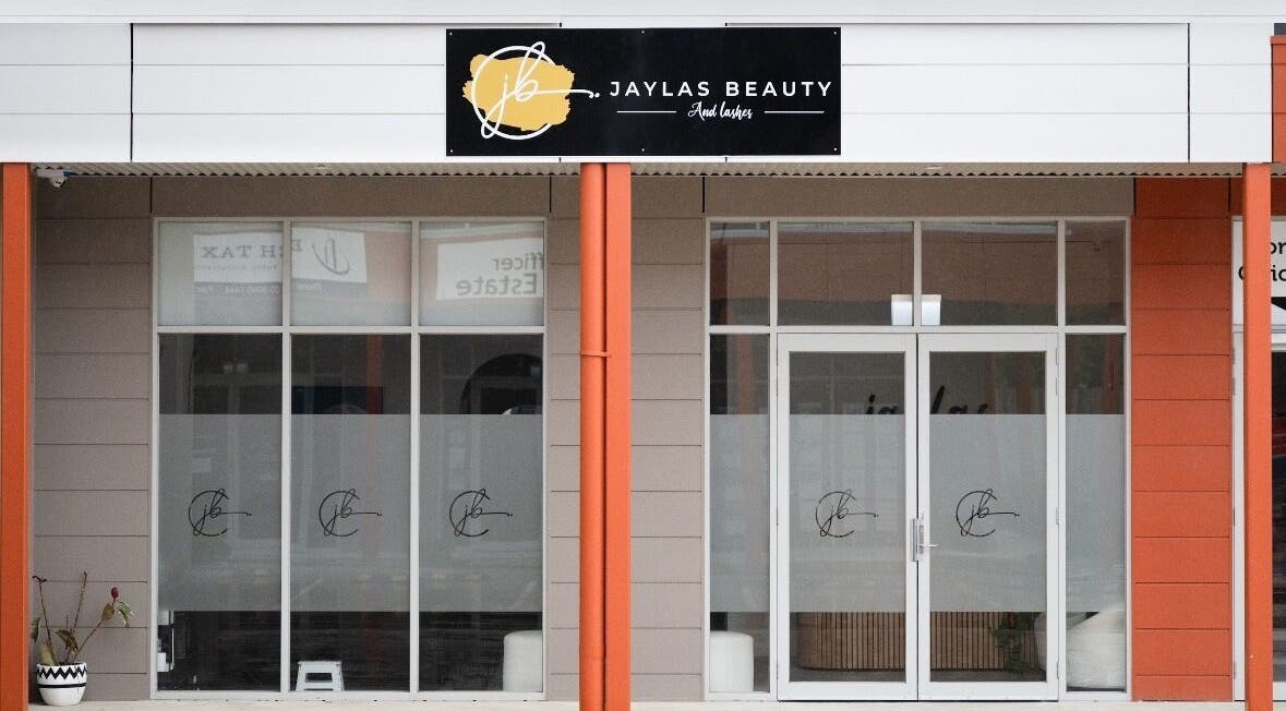 Front view of Jayla's Beauty Salon in Melbourne, Victoria, AU, featuring sleek modern design and inviting entrance.