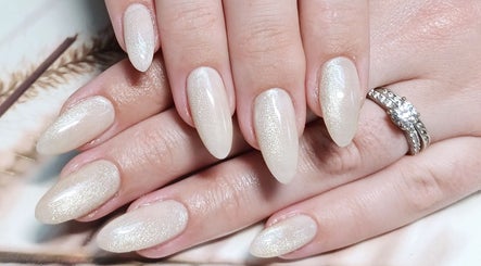Nails by Nadia (Nele Nails, Pedi's, Lashes, Waxing, Tinting, Massages, Permanent Makeup) – kuva 3