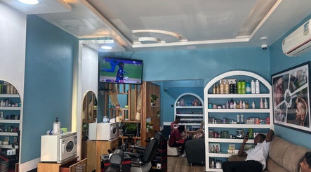 The Masters Cut Osu beauty salon interior with modern decor in Accra, Greater Accra Region, GH.