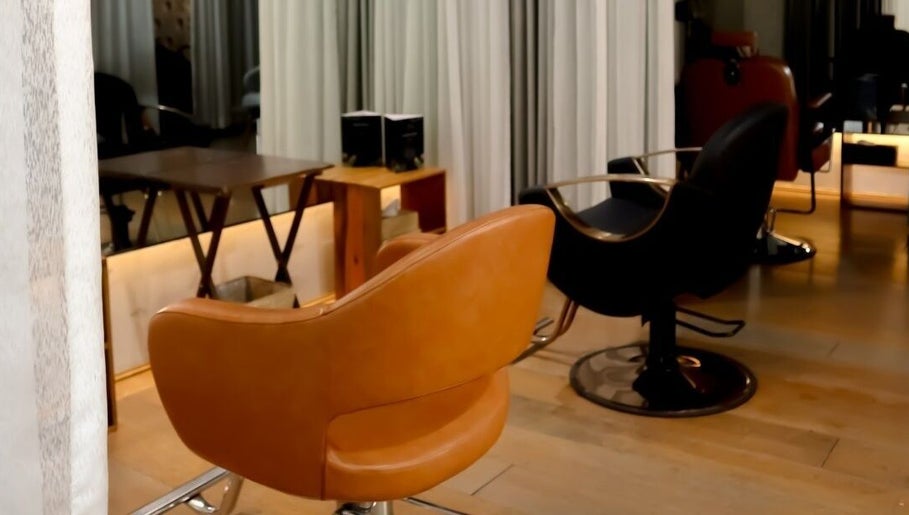 Modern salon chairs at Culture Salon MNL, Taguig, Metro Manila, PH, creating a stylish and inviting atmosphere.