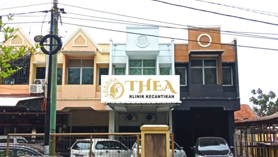 Front view of Klinik Kecantikan Thea in Bandar Lampung, Lampung, ID with signage and building exterior.