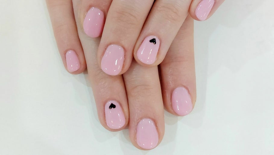 Nails by Mei Wai at Autumn and Easton imagem 1