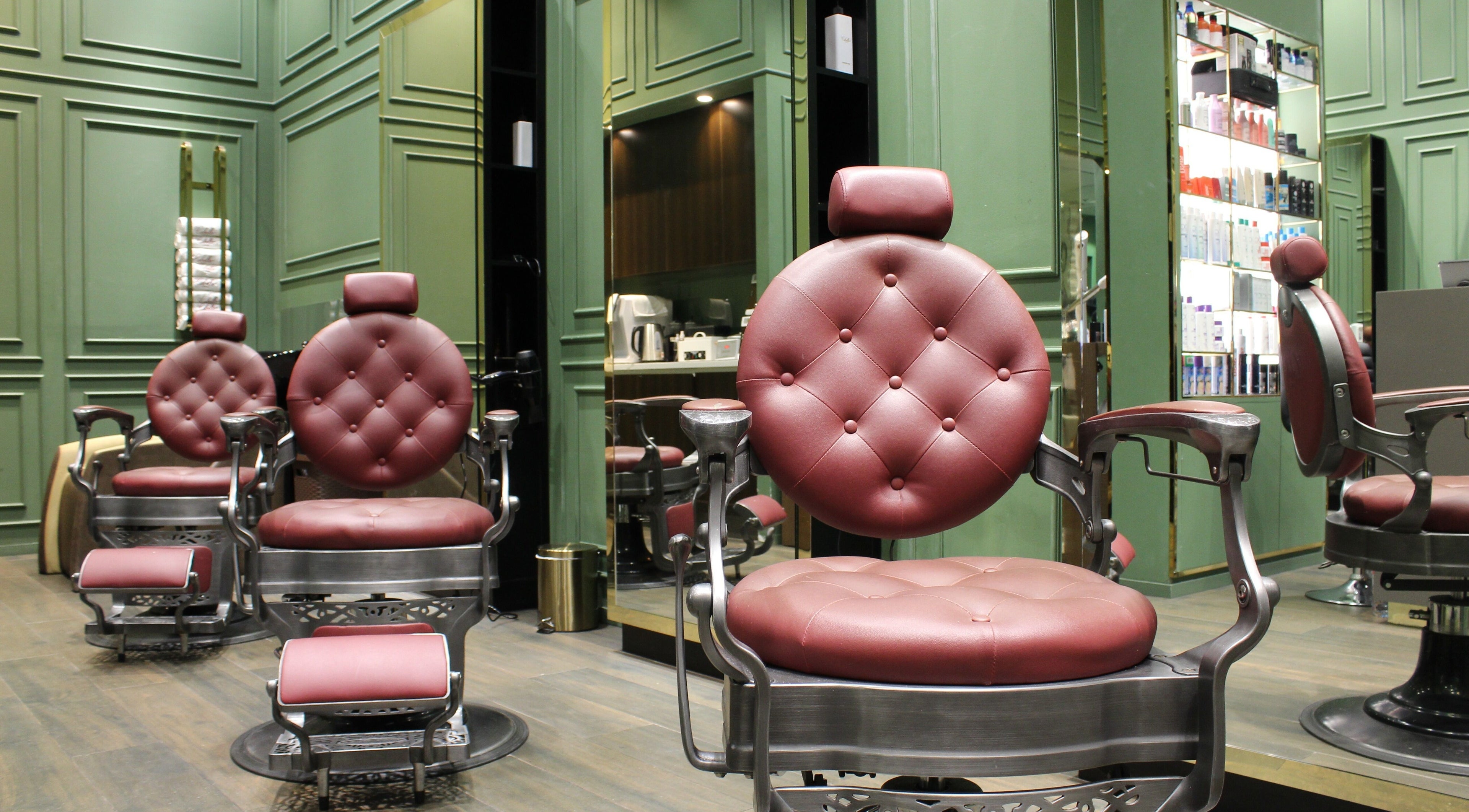 Luxurious salon chairs at Cabello Lounge - City Centre Mirdif, Dubai, Dubai, AE, providing a premium experience.