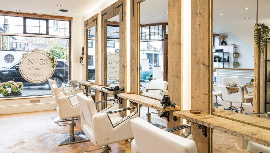 No 53 Salon image 1