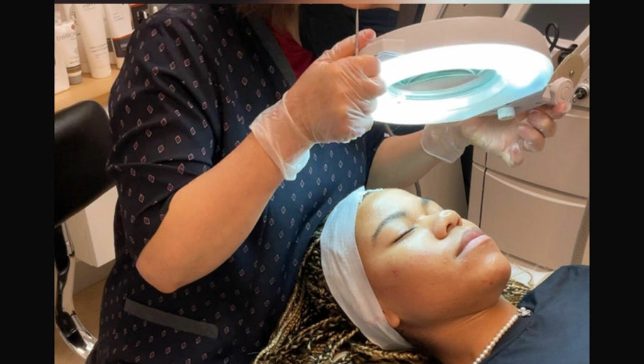 Medix Skincare Laser Clinic image 1