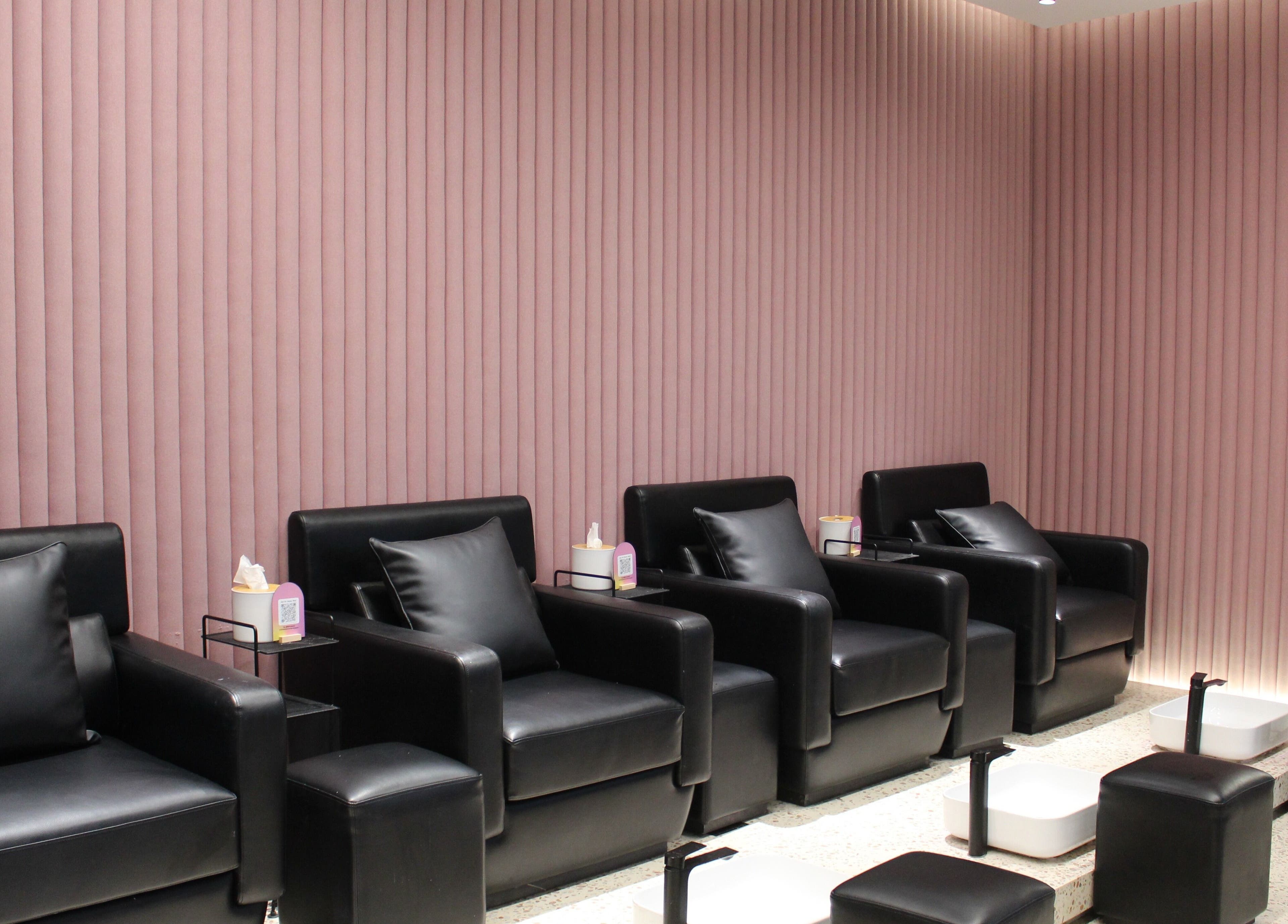 Luxurious seating at The H Ladies Beauty Salon - L.L.C - O.P.C in Abu Dhabi, AE for ultimate comfort.