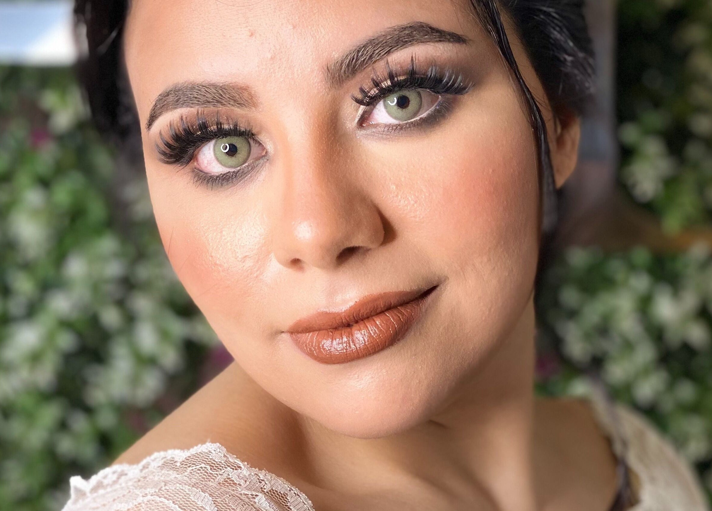 Close-up of elegant woman with flawless makeup at Basma and Hana, Cairo Governorate, Cairo Governorate, EG.