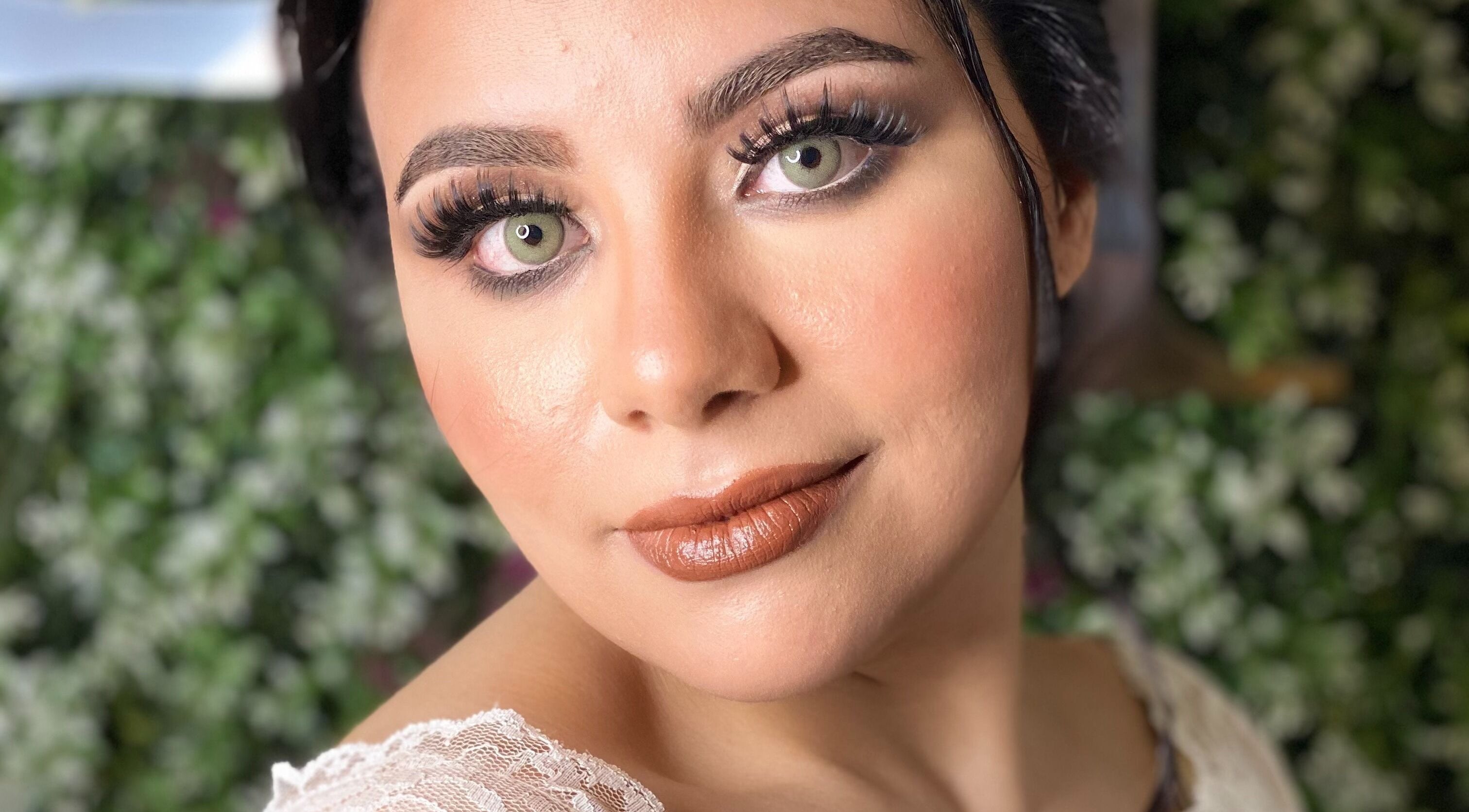 Close-up of elegant woman with flawless makeup at Basma and Hana, Cairo Governorate, Cairo Governorate, EG.