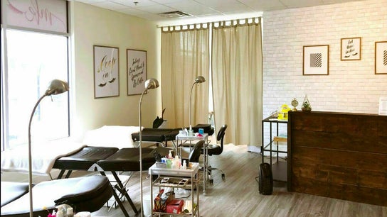 MK Lash Studio