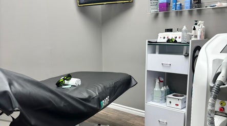 BBare Beauty Bar