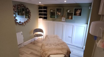 Solis Massage Therapy., bild 2