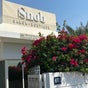 Snob Salon and Boutique a Freshán - Snob Salon & Boutique, Al Wasl Rd - Al Safa 1, Villa 677B, Dubai