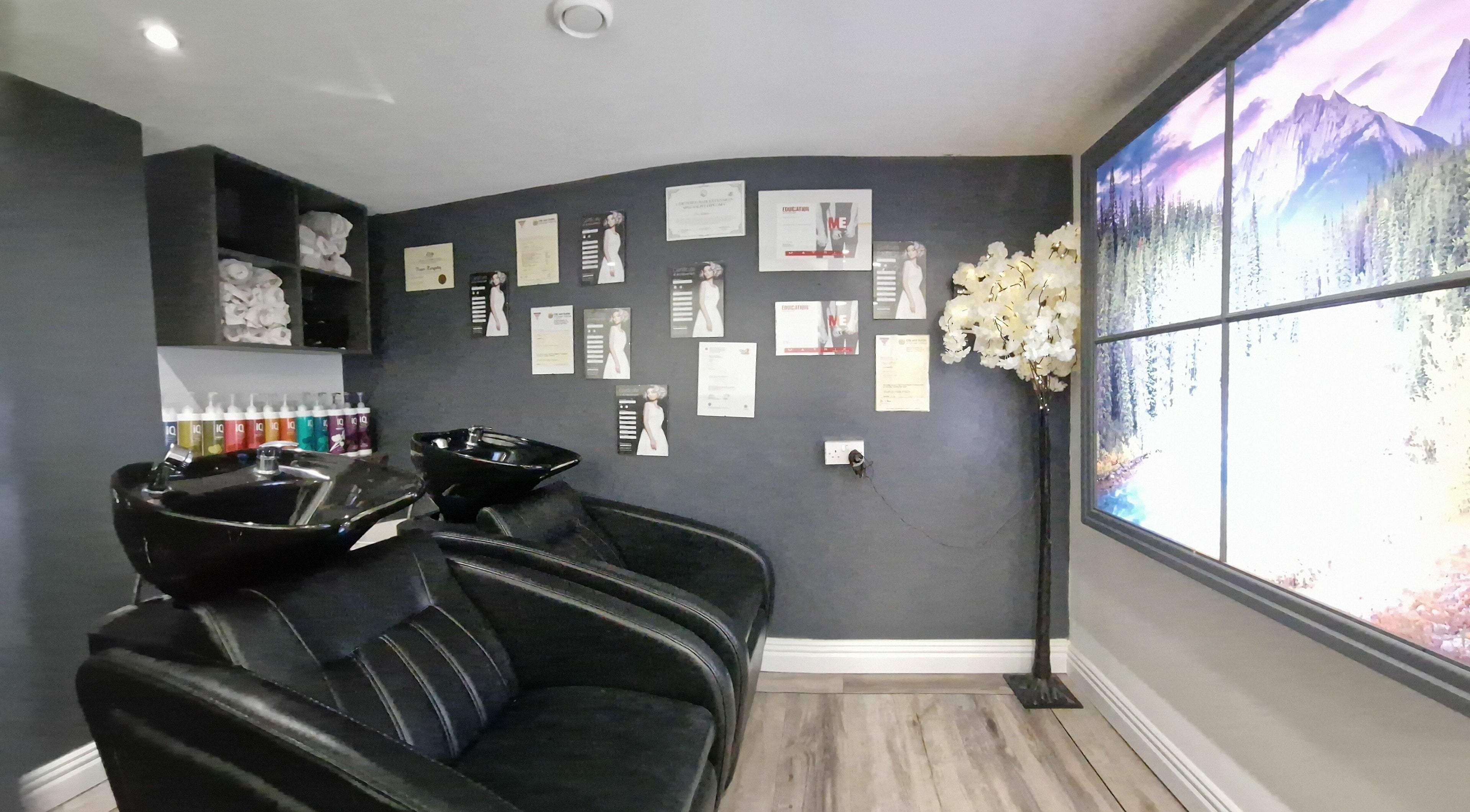 Hairitage Hull salon interior with plush seats and vibrant decor. Luxurious space in Hull, England, GB.