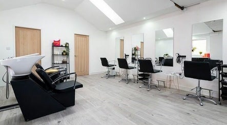 Rachel Alex Salon