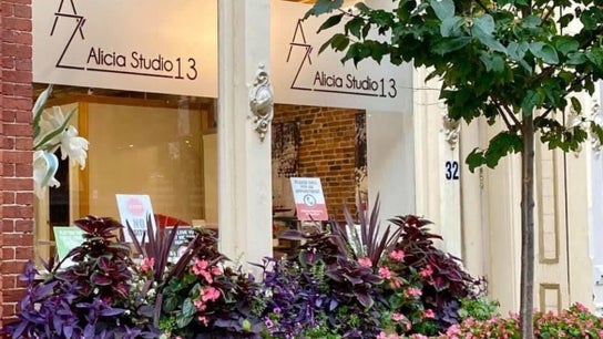 Alicia Studio 13