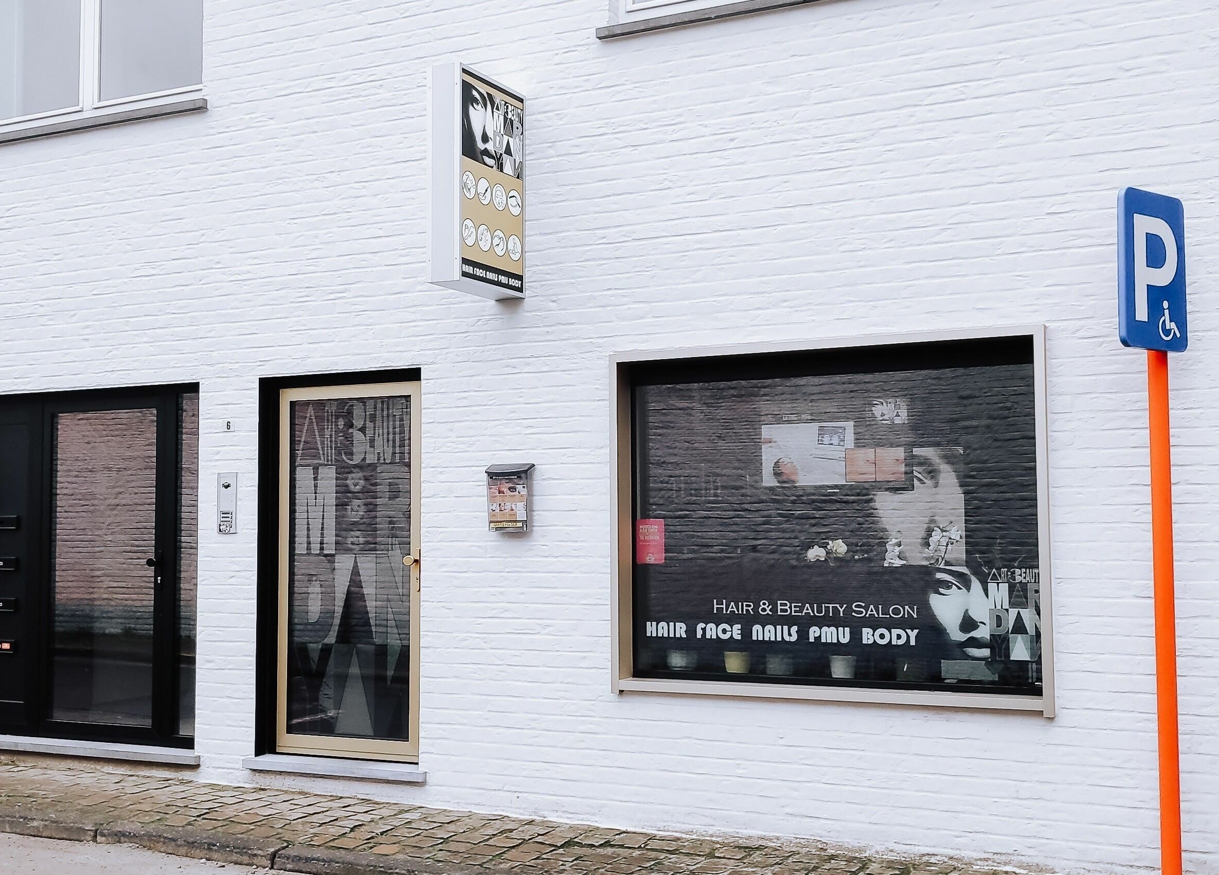 Buitenkant van Art Of Beauty Mardanyan, een schoonheidssalon in Oudenaarde, Vlaanderen, BE.