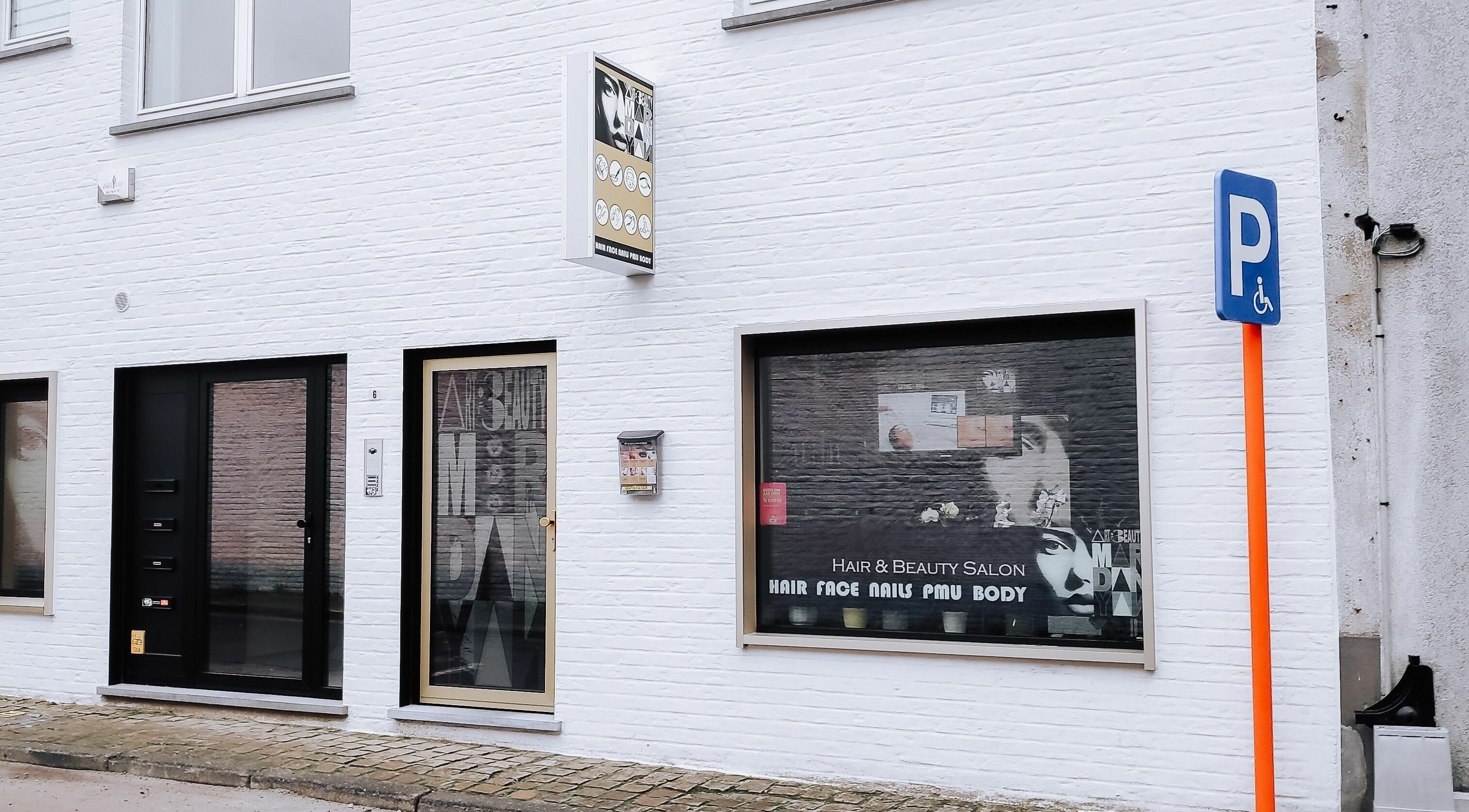 Buitenkant van Art Of Beauty Mardanyan, een schoonheidssalon in Oudenaarde, Vlaanderen, BE.