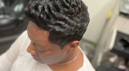 Elegant short hairstyle at New Vision Hair Studio in Columbia, South Carolina, US.