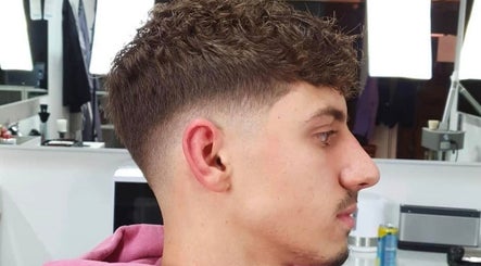 รูป Barber By Amado 2