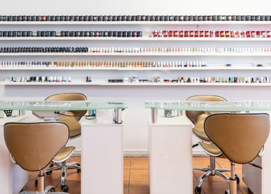 Nail polish selection at Spa ManiPedi, Côte Saint-Luc, Québec, CA, showcasing vibrant manicure options.