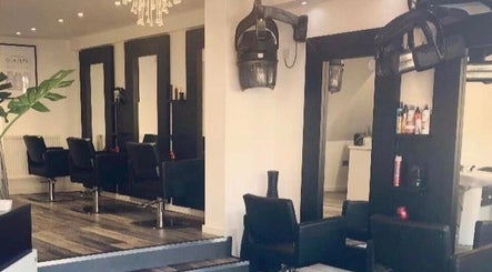 Εικόνα Hair and Beauty Gallery 2