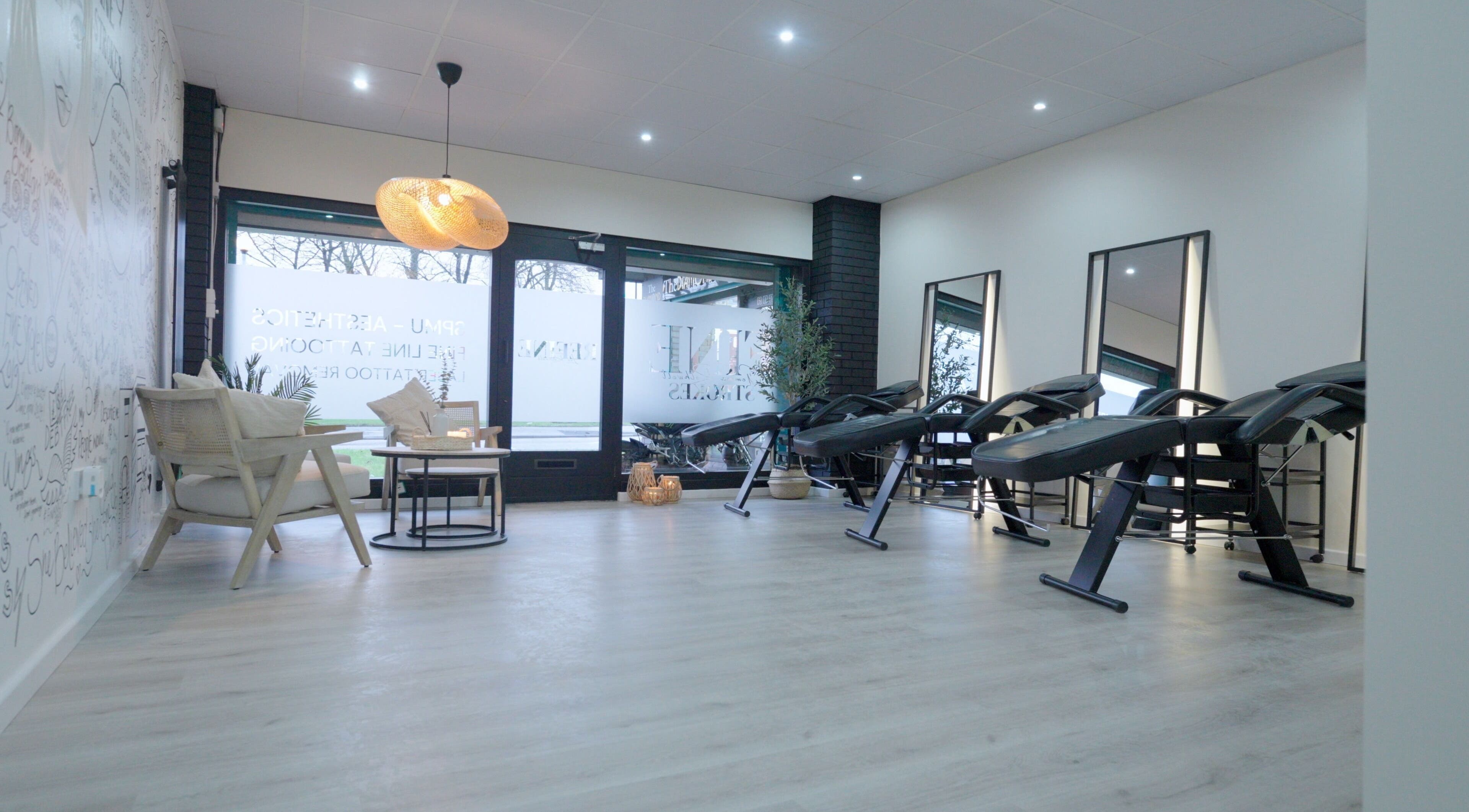 Fine Strokes SPMU and Aesthetics in Chadderton, England, GB featuring sleek treatment chairs and decor.