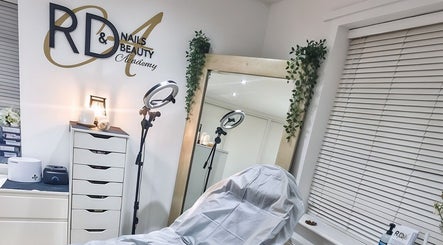 RD Nails & Beauty Clinic