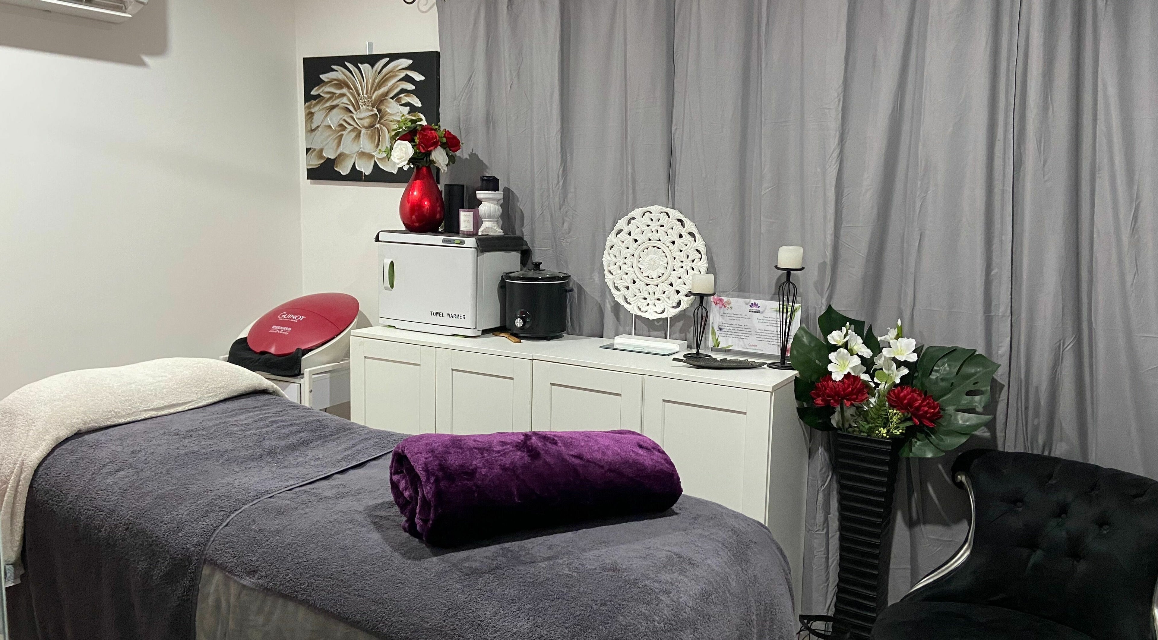 Tranquil treatment room at Northern Beauty Bullsbrook in Bullsbrook, Western Australia, AU with elegant decor.
