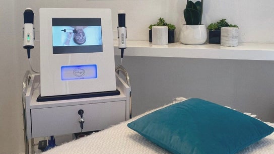 D&H Beauty Bar