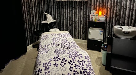 Healing Waters Salon Spa image 2