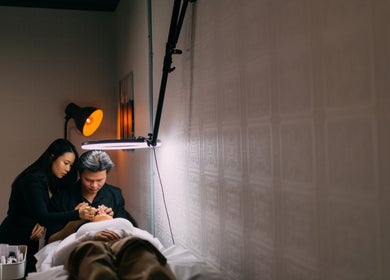 Cozy session at Miss Mai Artistry and Co, Mount Evelyn, Victoria, AU with soothing lighting and attentive care.