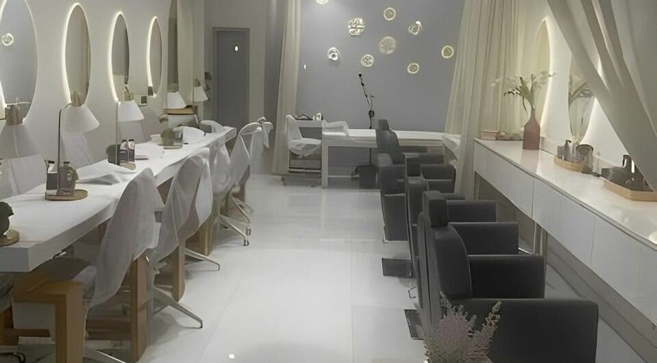 Chic interior of Antheia Enhance salon in Dehradun, Uttarakhand, IN with modern styling stations.
