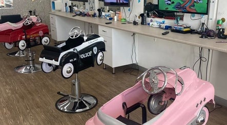 StarKids Salon Spa | Melton image 2