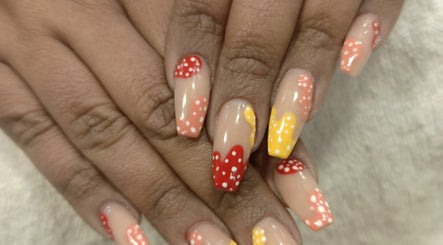Zeze Nails image 3