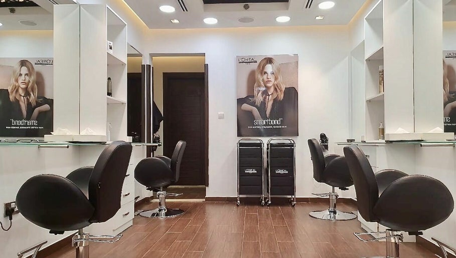 Attractive Salon - Abu Dhabi, bild 1
